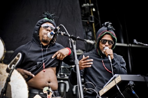 Shabazz Palaces performing live. 